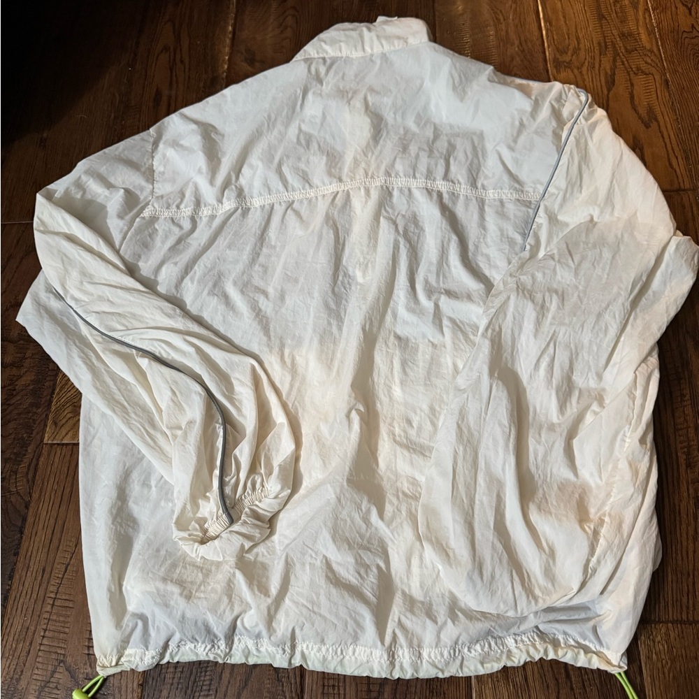 Fabletics Oversized Flyweight Running Reflective … - image 3